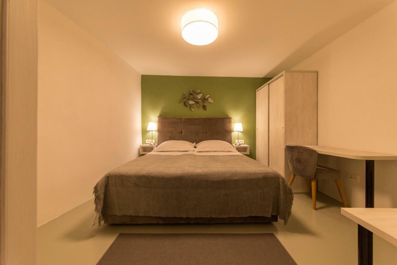 Apartment Adriatico Eterno 2 Rovinj Eksteriør billede